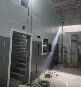 제주 현장 - 벽체배수판(불연 칼라강판 시공)